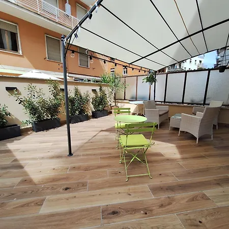 Peaceful 2 Bedrooms With Patio, Near Metro A Apartamento Roma