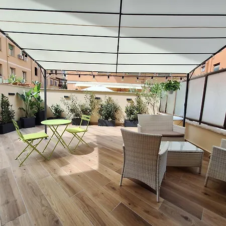 Peaceful 2 Bedrooms With Patio, Near Metro A * Roma