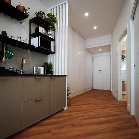 Apartamento Peaceful 2 Bedrooms With Patio, Near Metro A *