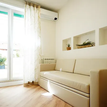 Peaceful 2 Bedrooms With Patio, Near Metro A Roma