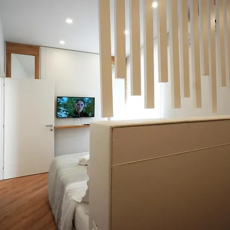 Peaceful 2 Bedrooms With Patio, Near Metro A Apartamento